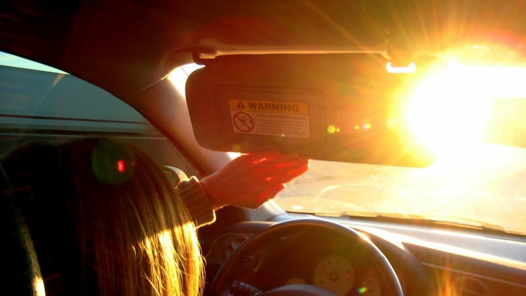 Master Driving School - Master Drivers - Tips for Safe Summer Driving - sun glare